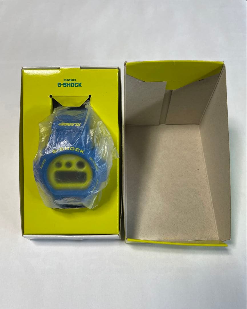 ☆新品未使用☆即完売品☆X-LARGE G-SHOCKコラボ DW-6900FS