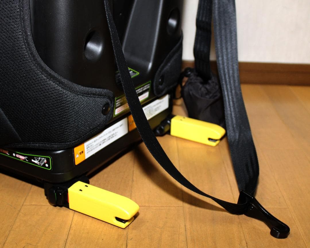 美品 Aprica formfit チャイルド＆ジュニアシート ISOFIX対応