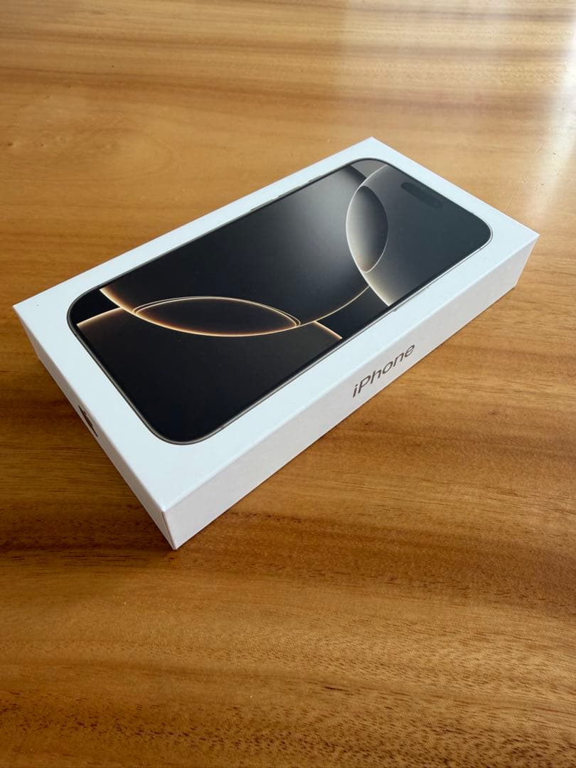 携帯電話本体 iPhone 16 Pro 256GB Natural Titanium