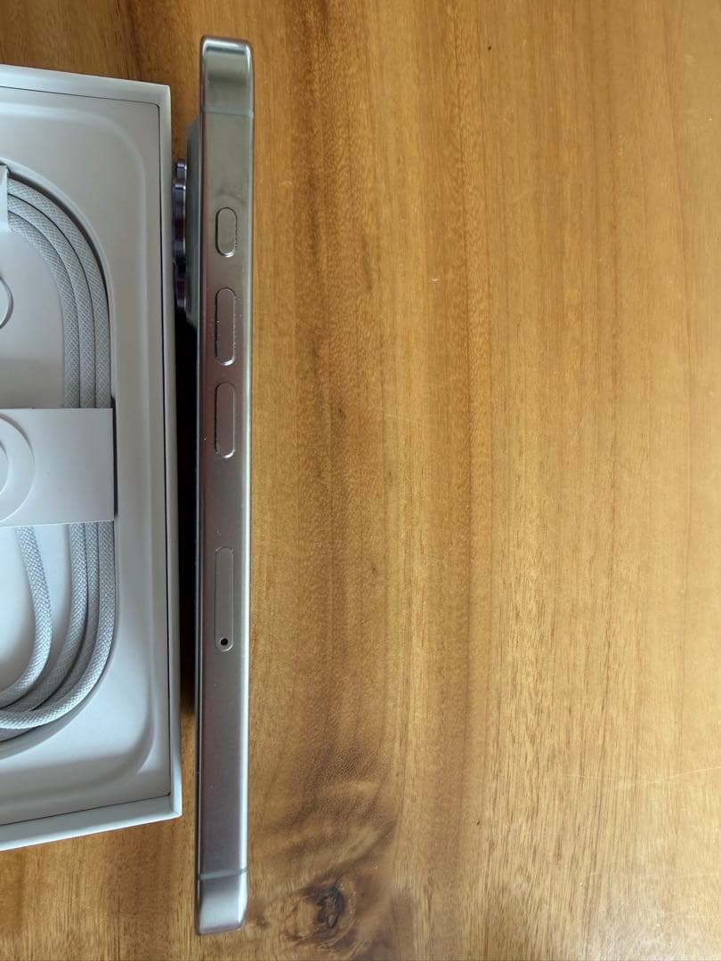 携帯電話本体 iPhone 16 Pro 256GB Natural Titanium