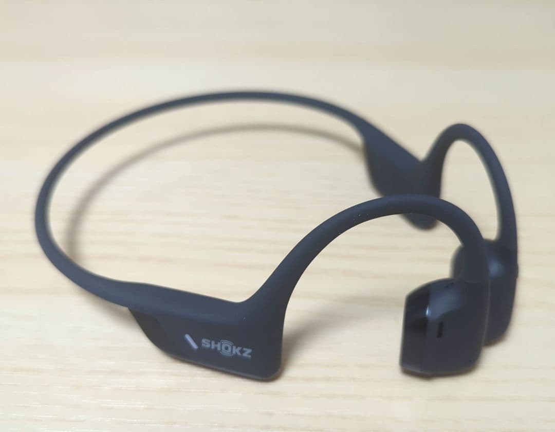 SHOKZ OPENRUN PRO 2 mini 骨伝導イヤホン