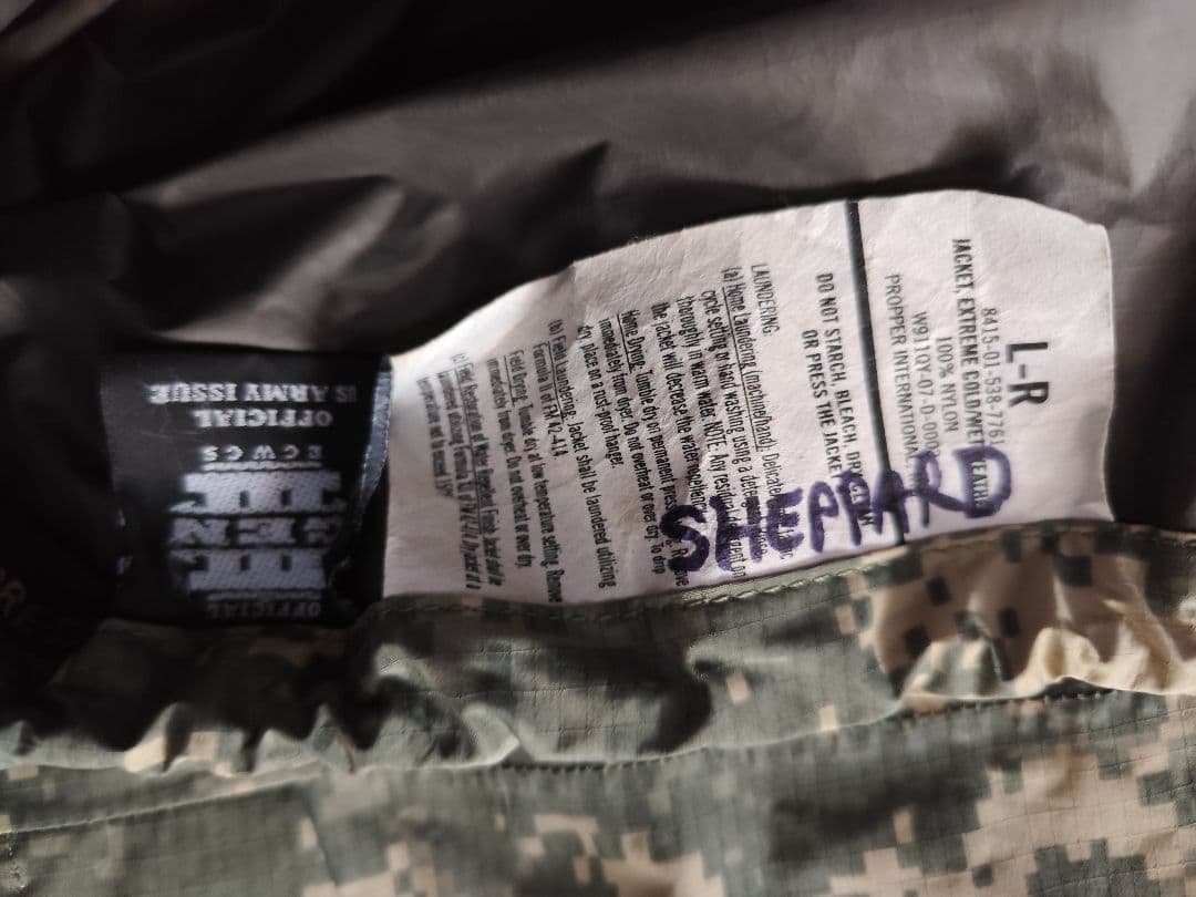 US.ARMY ECGEN3 Level6 L-R デジカモ 米軍 ジャケット