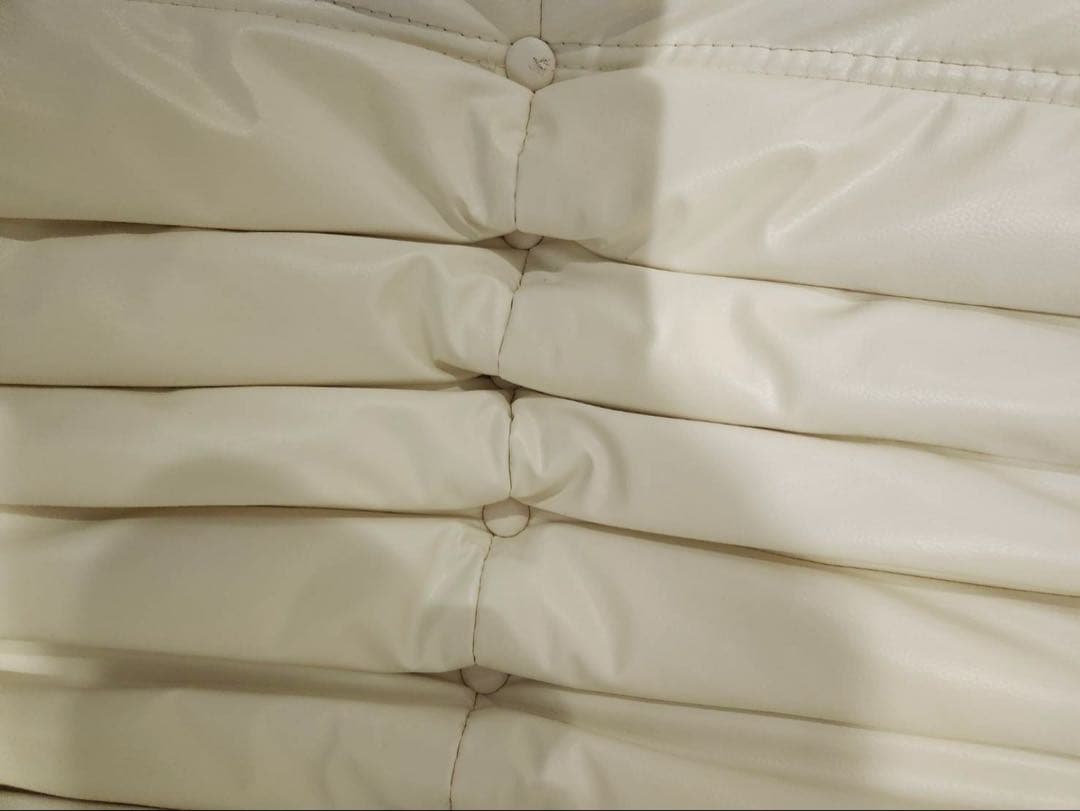 リプロダクトligne rosetリーンロゼ　トーゴ レザーキャタピラーソファ