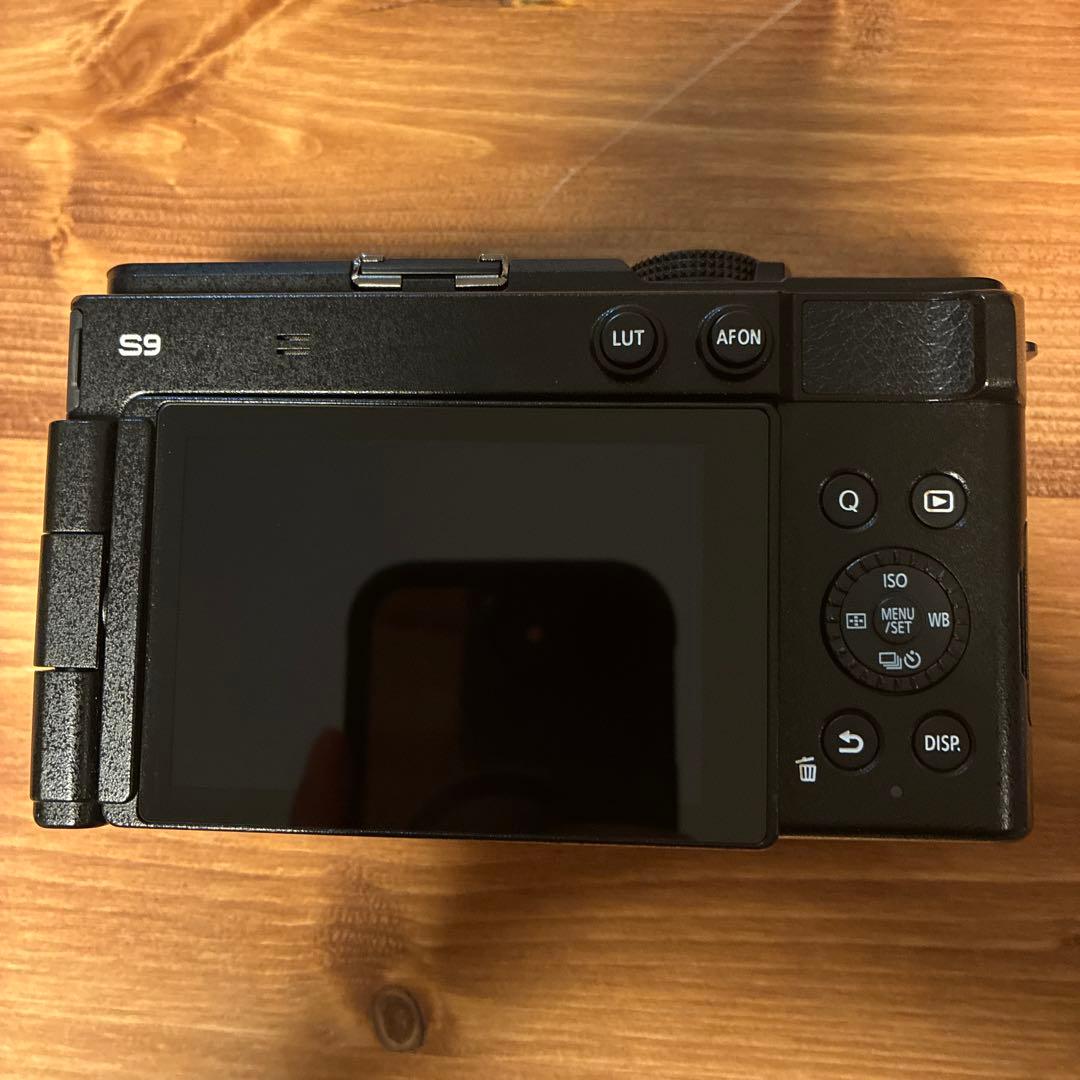 LUMIX S9 ミラーレスカメラ 本体
