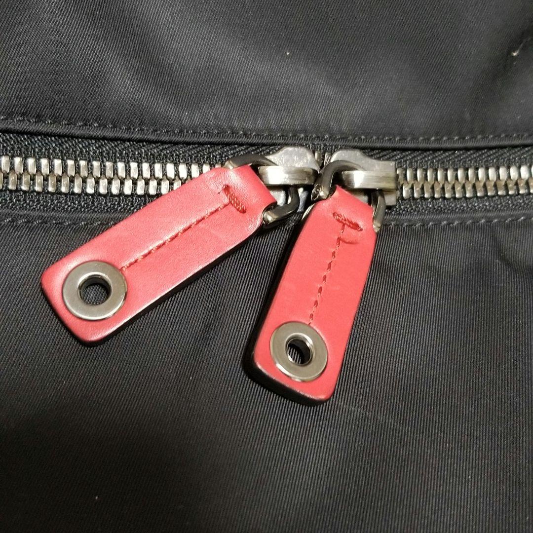 TOD'S×Ferrari　トラベルバッグ　スポーツバッグ　ブラック