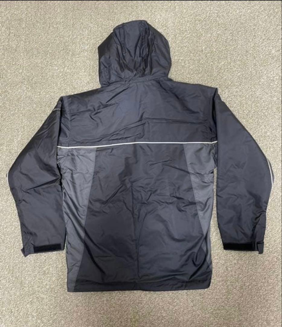 【値下げ】早い者勝ち！即購入可　スキーウェア　上下セット　ゼビオ　デサント