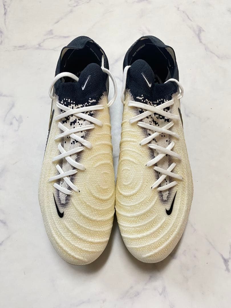 Nike サッカーシューズ