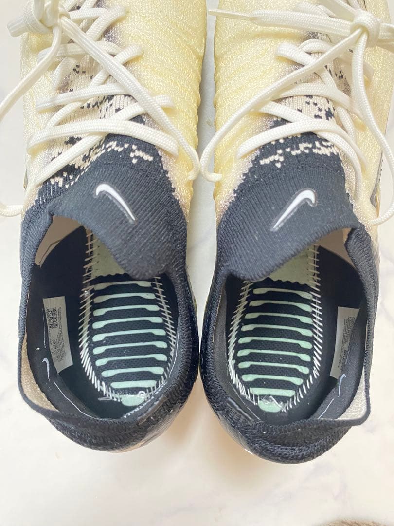 Nike サッカーシューズ