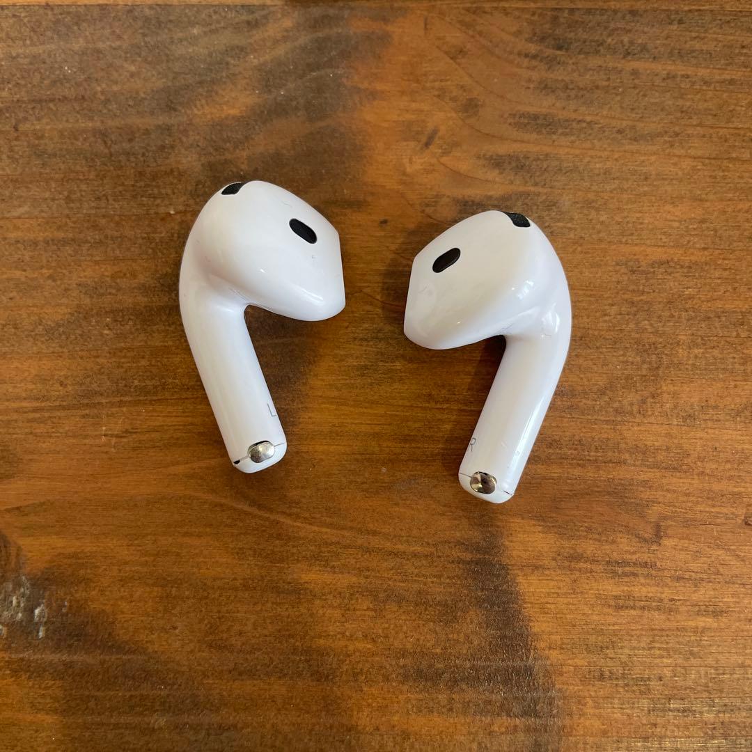 AirPods4本体 anc搭載　ジャンク品