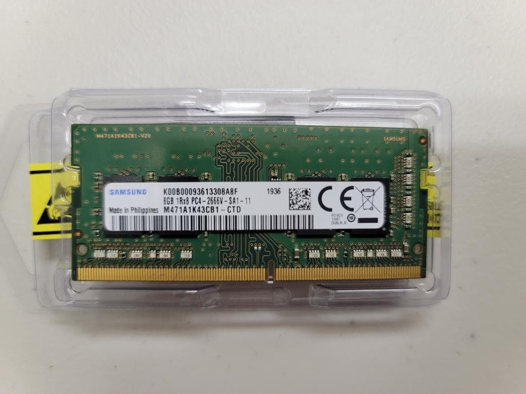 メモリー M471A1K43CB1-CTD PC4-21300 2666