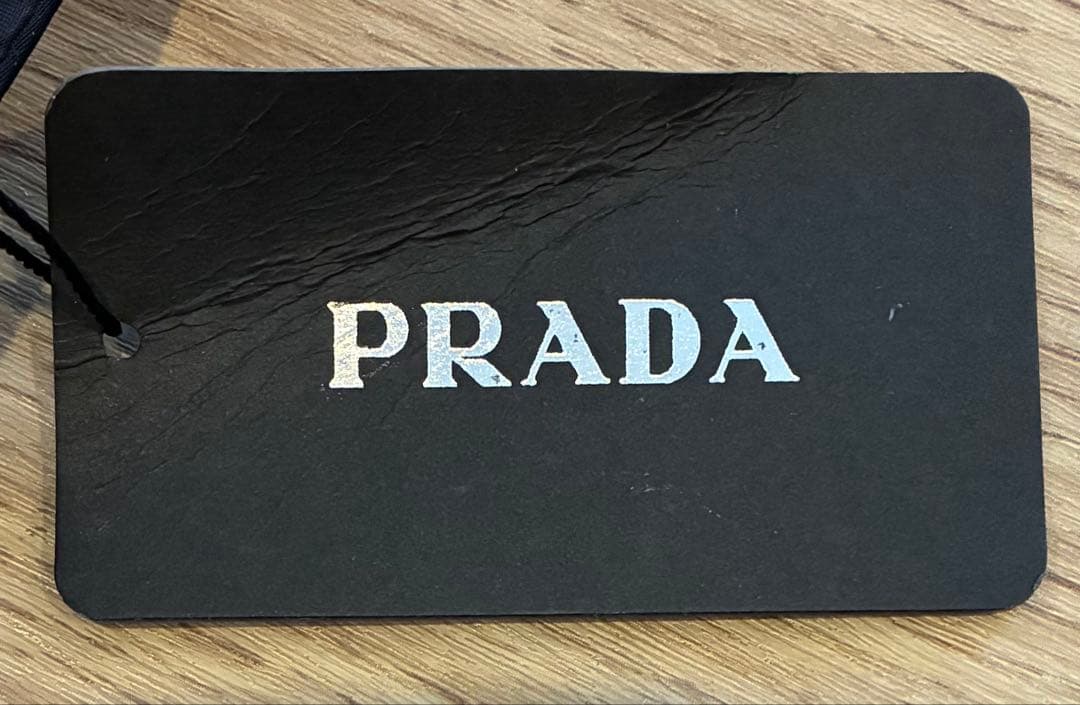 PRADA プラダ　ブラック バケットハット M 三角ロゴ