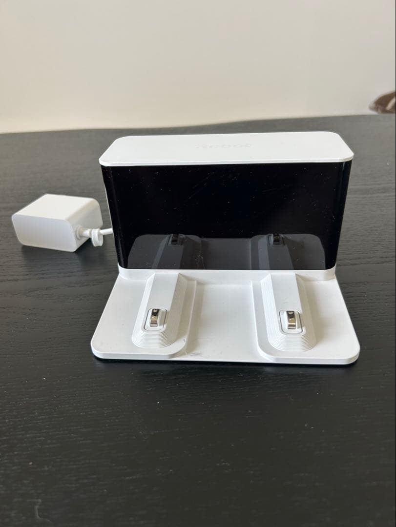 お嬢　アイロボットRoomba Combo Essential ルンバ