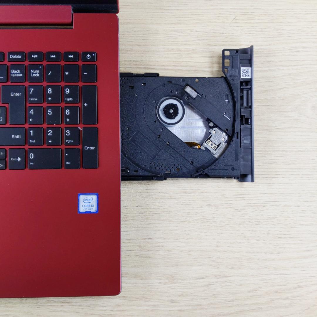 大容量500GB☆Win11☆第7世代i3 ノートパソコン メモリ8GB カメラ