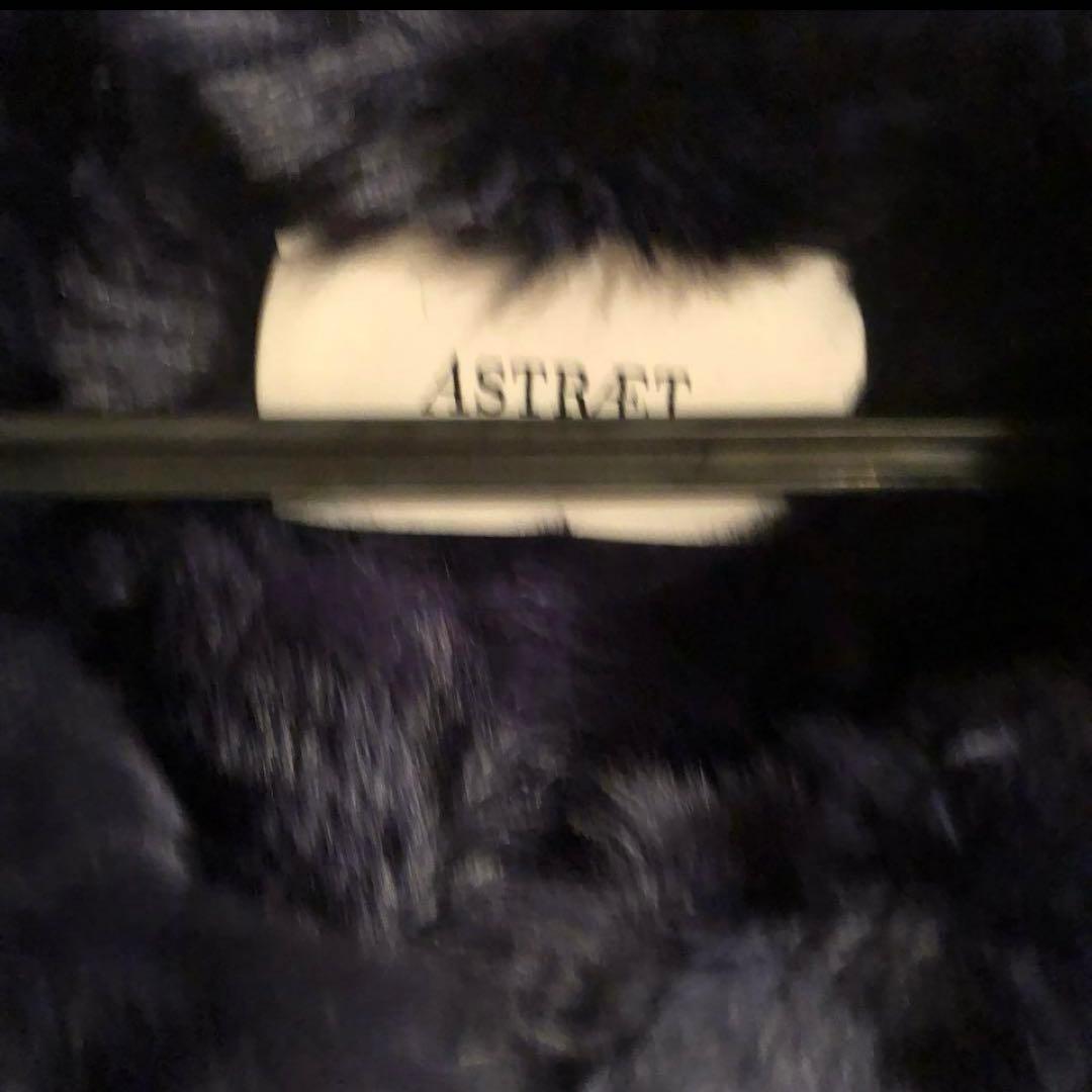 じ*ん様 ユナイテッドアローズ　ASTRET ネイビー ファーベスト