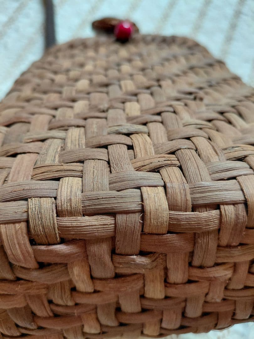 山葡萄　ポシェットバッグ　ショルダーバッグ