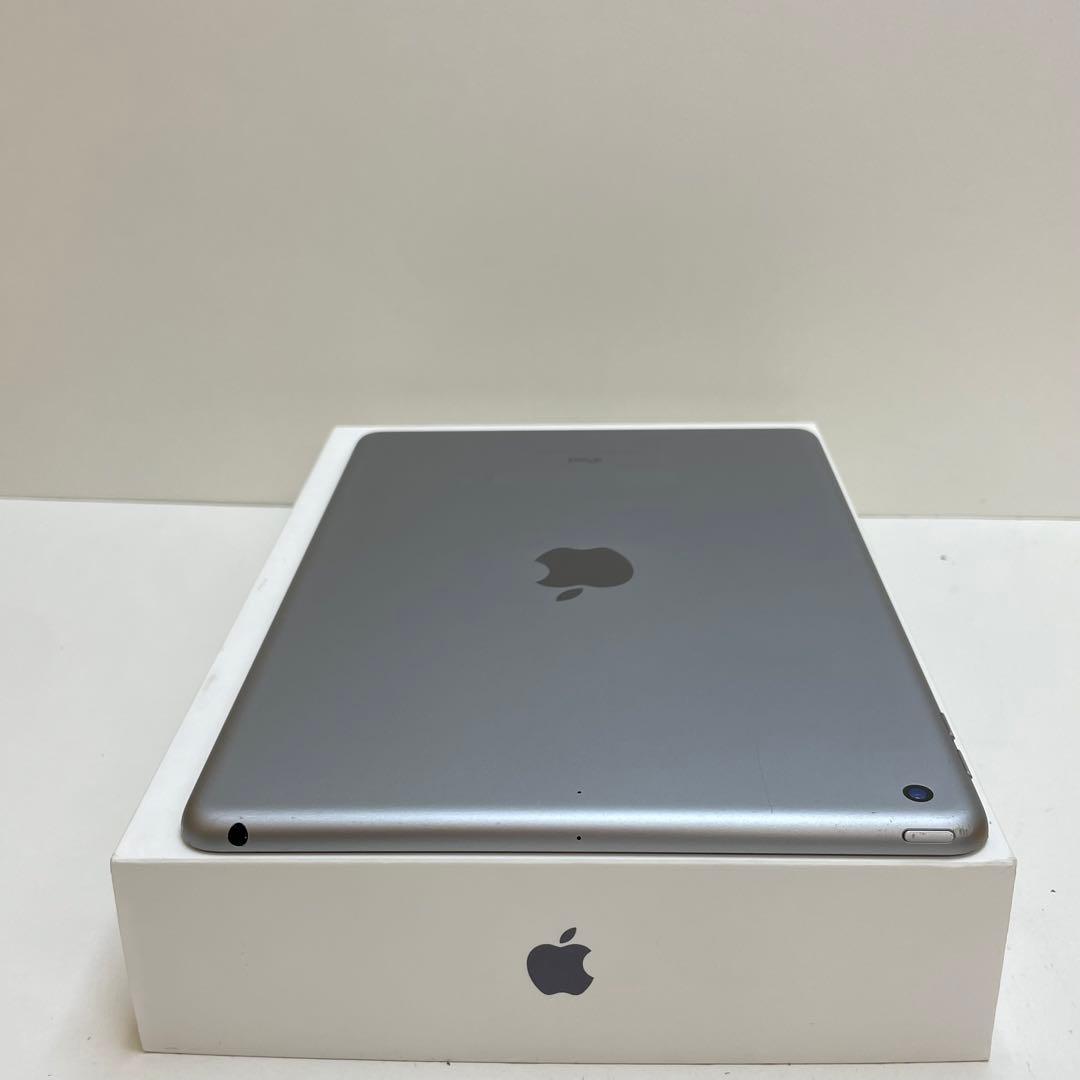 iPad 第6世代 128Gb Wi-fi 94%