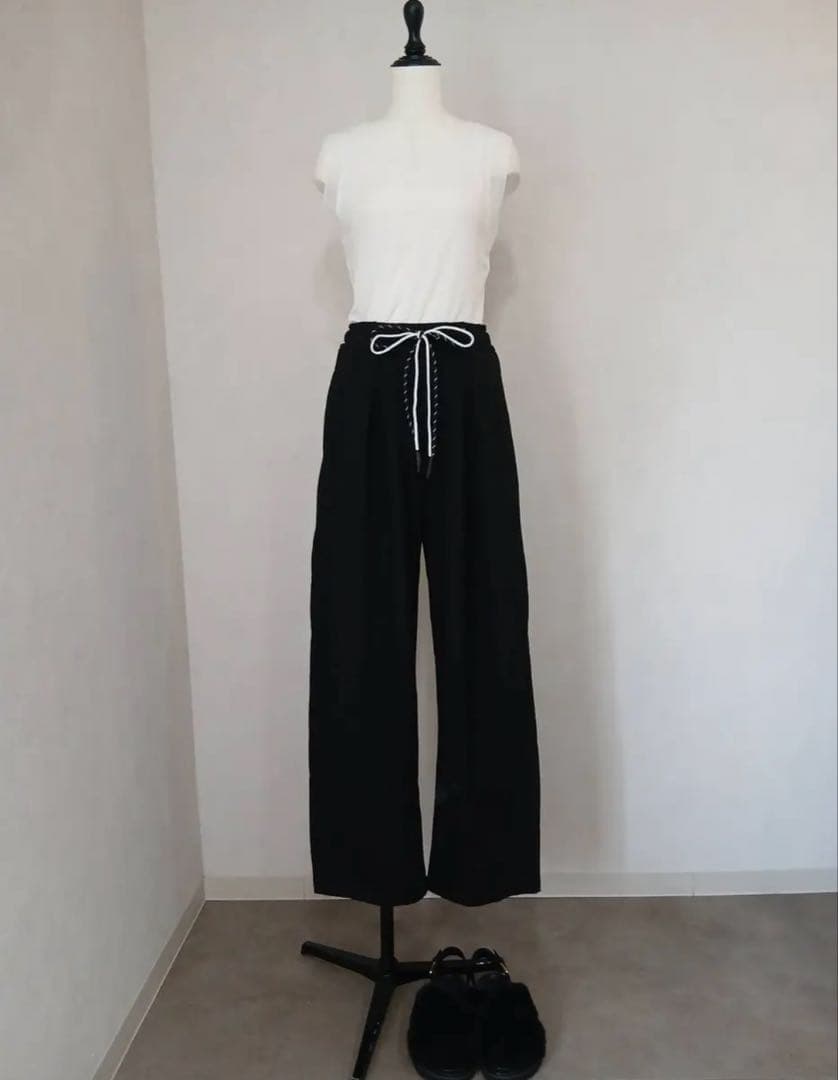 新品タグ付き　MIDVEIN スウェットパンツ　ブラック　サイズ2