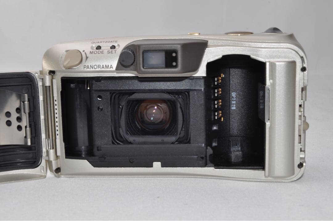 ☆美品☆ OLYMPUS オリンパス μ mju ZOOM 140 VF カメラ