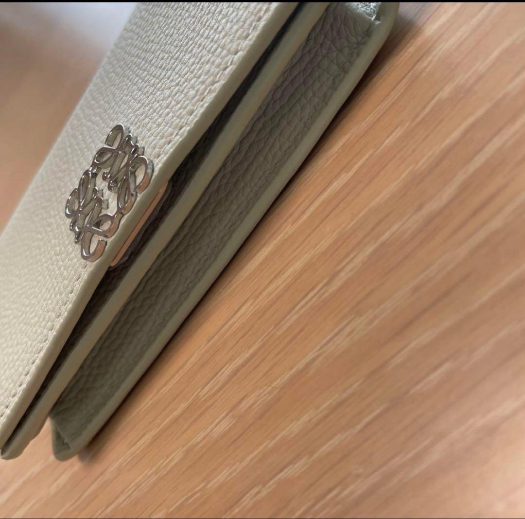 ロエベ名刺入れ