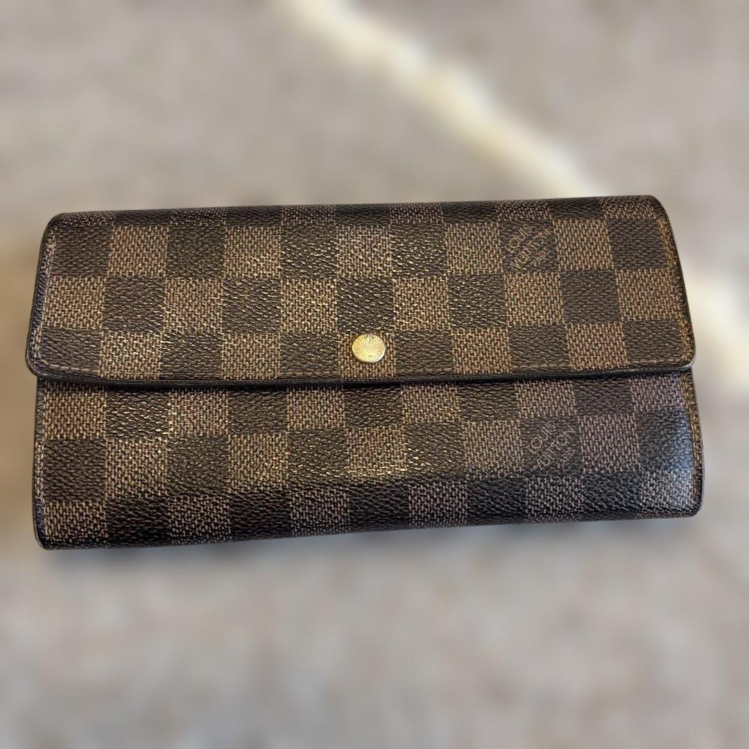 ダミエパターン ブラウンレザー長財布