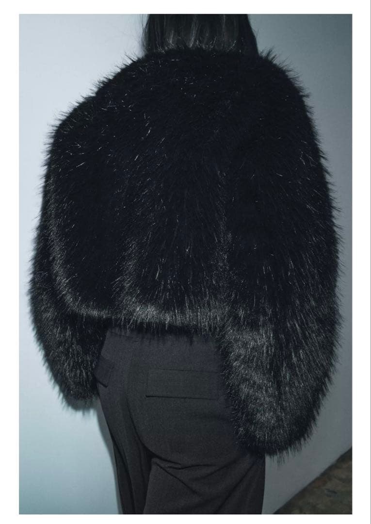 ZARA ザラ ZW COLLECTION ショートフェイクファーコート