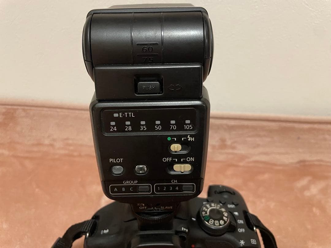 Canon EOS フィルム一眼レフカメラ TAMRONレンズ付き