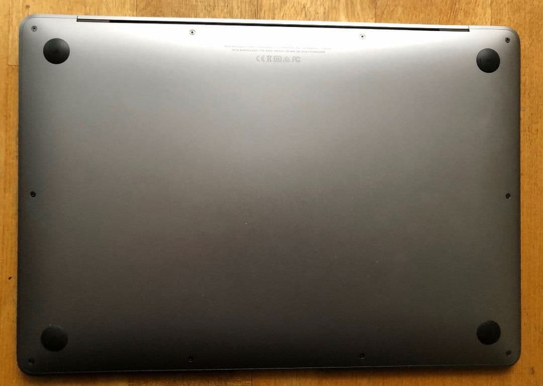 MacBook Air 2018年モデル/メモリ16GB/SSD256GB