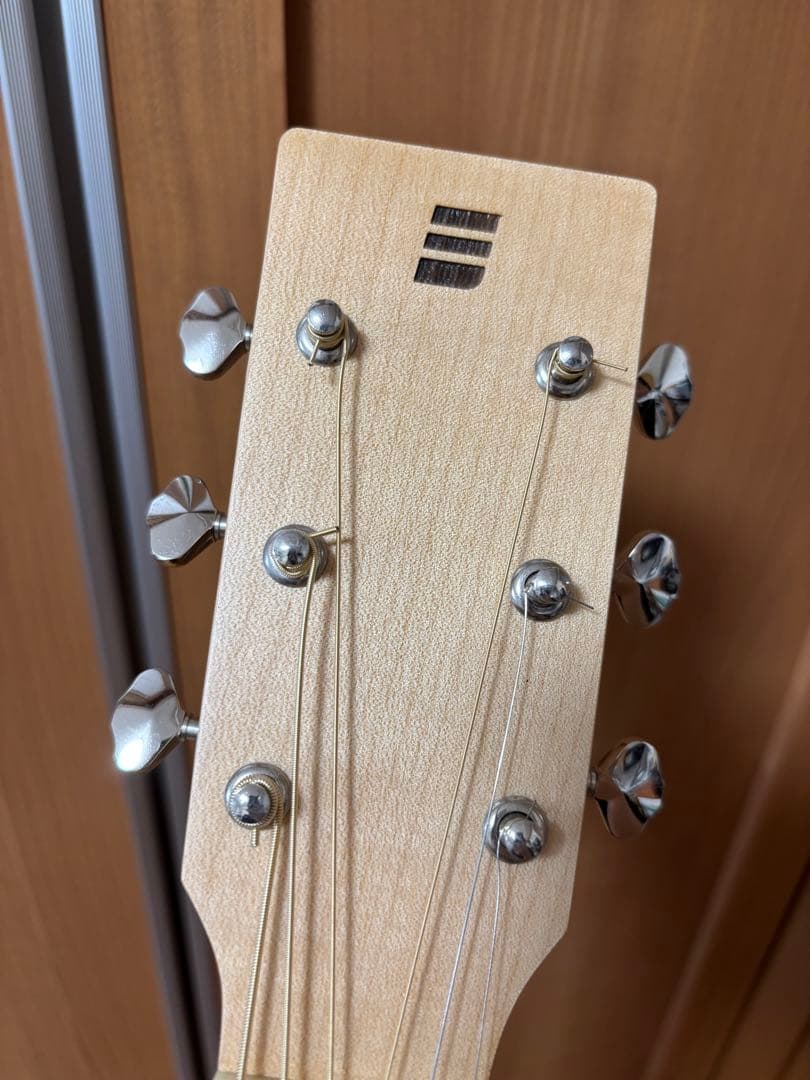 【み】NAGI Guitars shiro mini