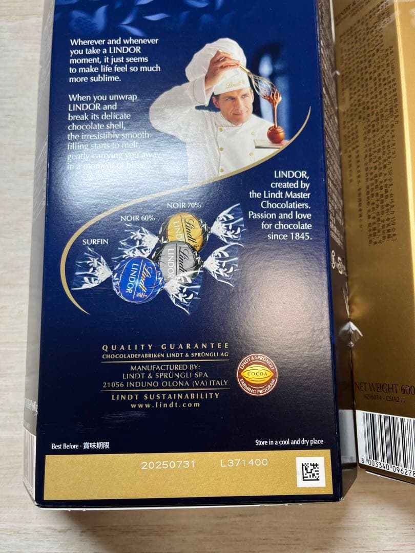 Lindt LINDOR アソート 600gx4箱