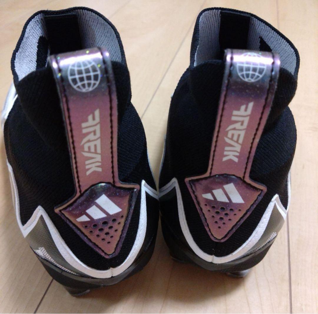 アメフト　スパイク