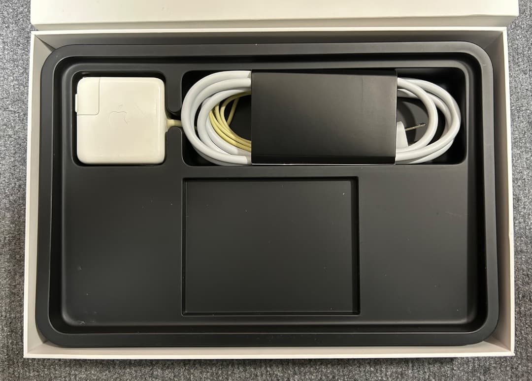 Macbook Air 2015 i5 8Gb 512Gb 11インチ 美品 2