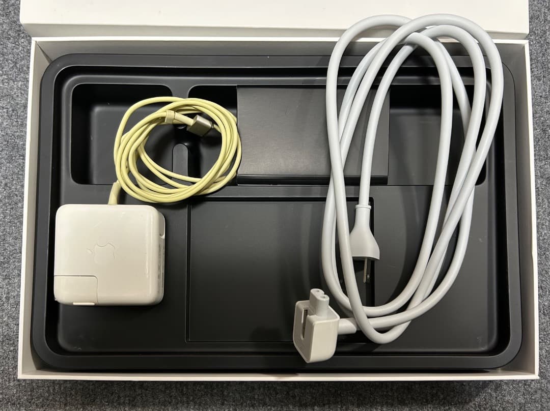 Macbook Air 2015 i5 8Gb 512Gb 11インチ 美品 2