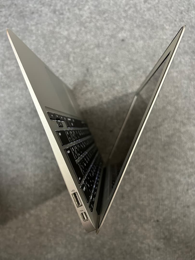 Macbook Air 2015 i5 8Gb 512Gb 11インチ 美品 2