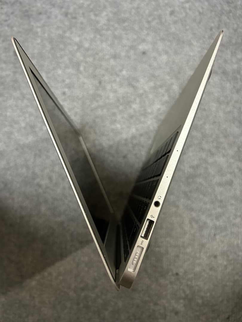Macbook Air 2015 i5 8Gb 512Gb 11インチ 美品 2