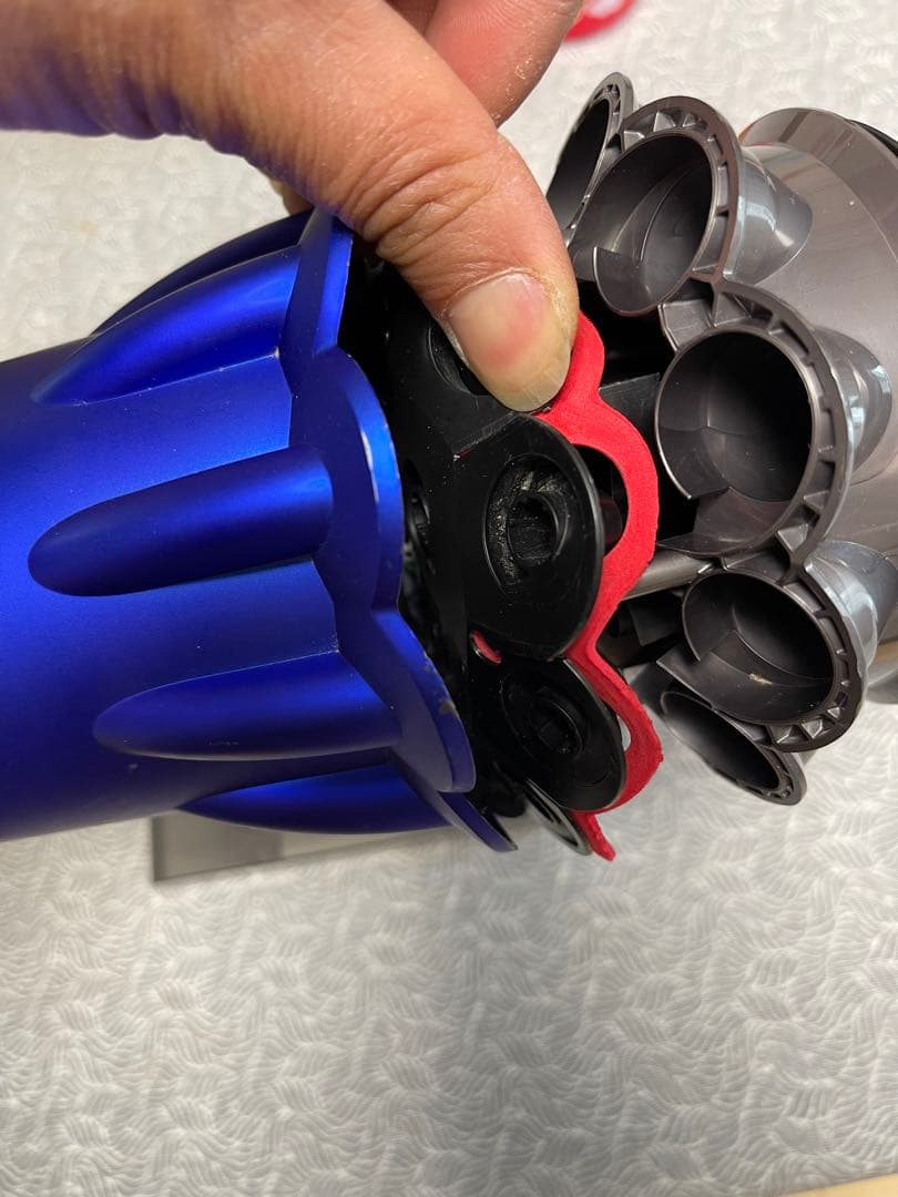 【美品】Dyson V12 SV20Detect Slim コードレス掃除機