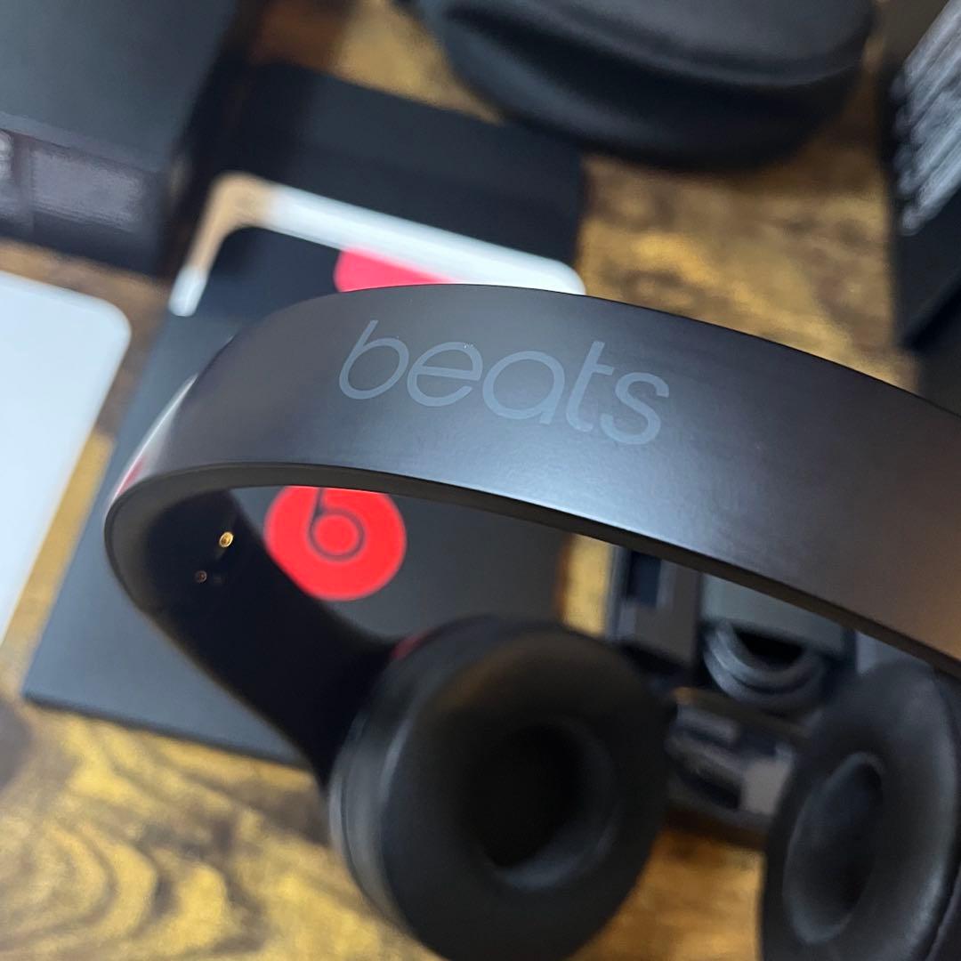 Beats solo3 wireless Icon Collection MX…