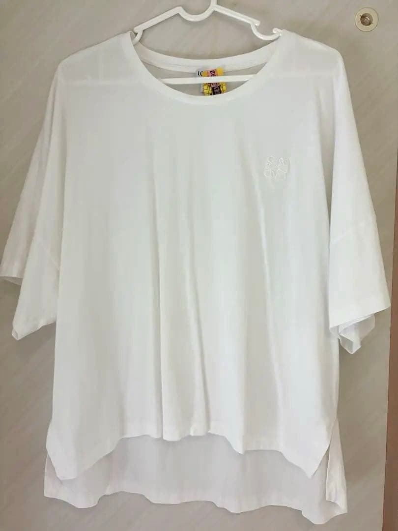 美品　ロエベ　アナグラム刺繍Tシャツ　M