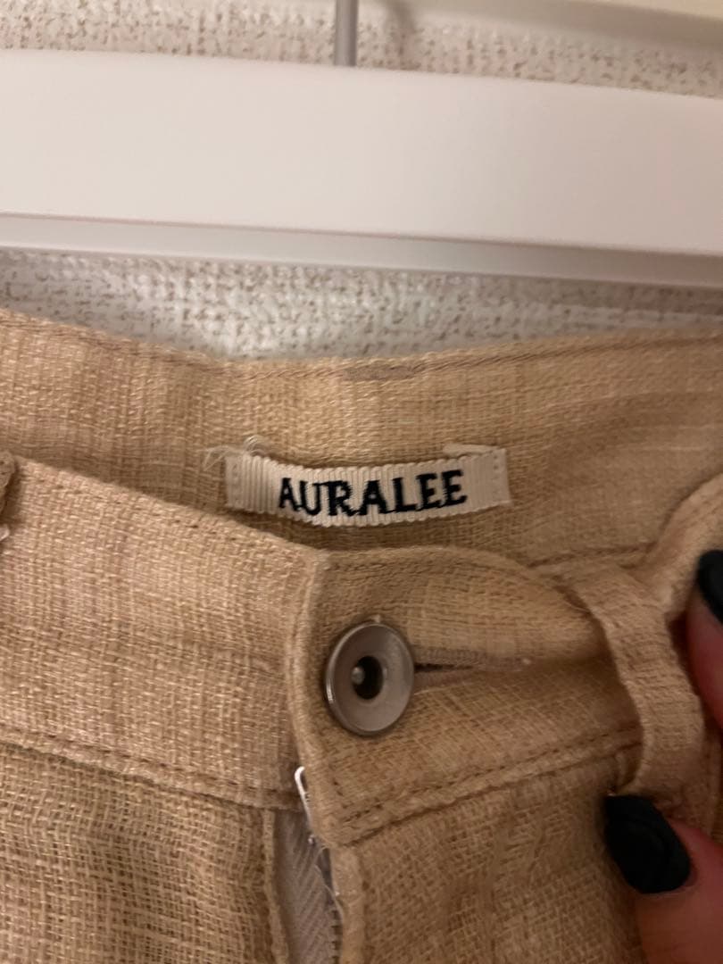 【希少‼️】AURALEE ベージュ カジュアルパンツ