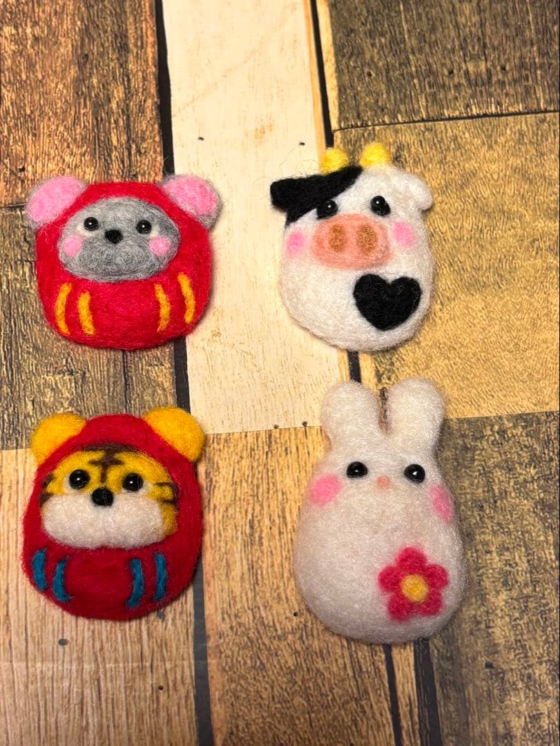 縁起飾り 十二支フレーム【羊毛フェルト・アクレーヌ】ゴールドラメフレーム／干支