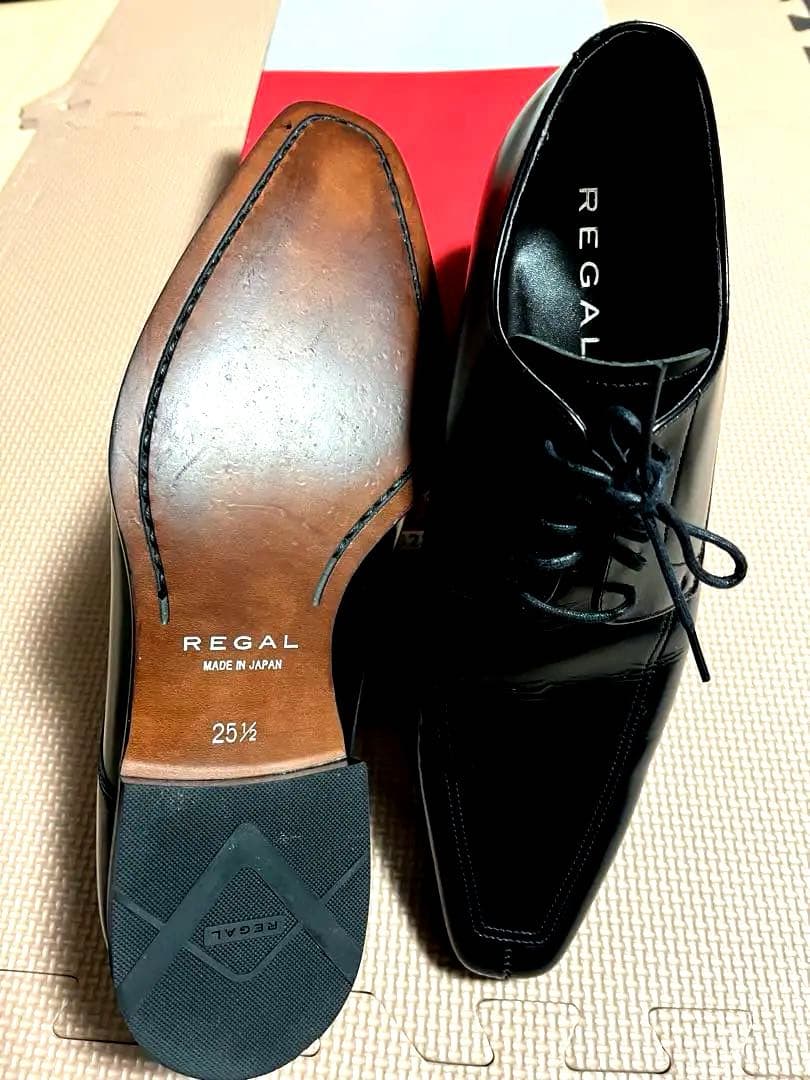 美品　値下げしました。REGAL メンズ 革靴 黒 サイズ25.5cm