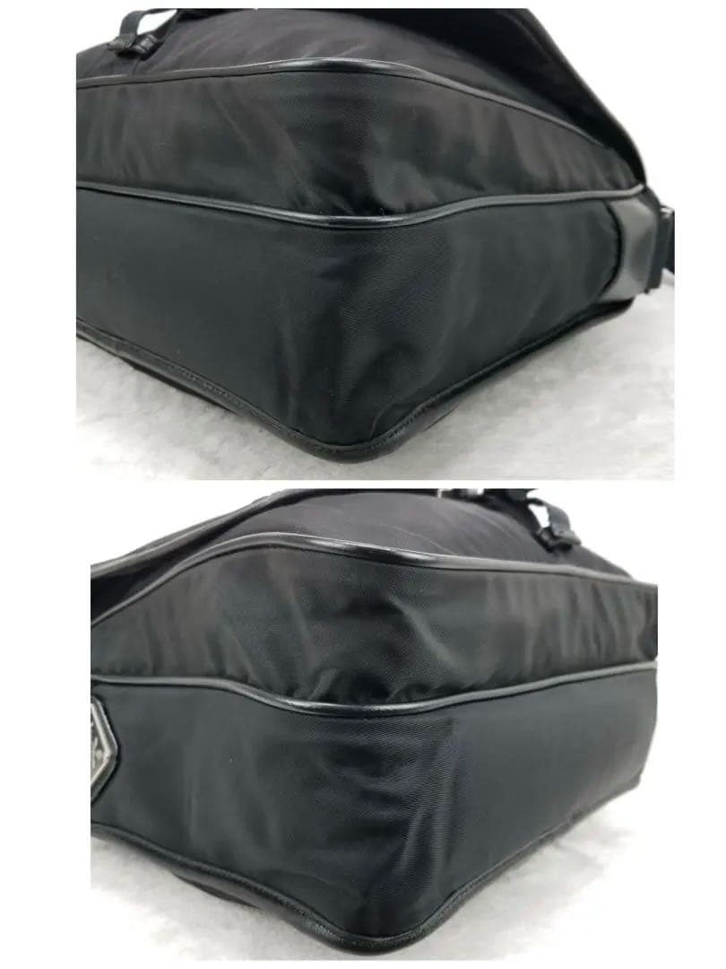 プラダ　ナイロン製 ブラック メッセンジャーバッグ