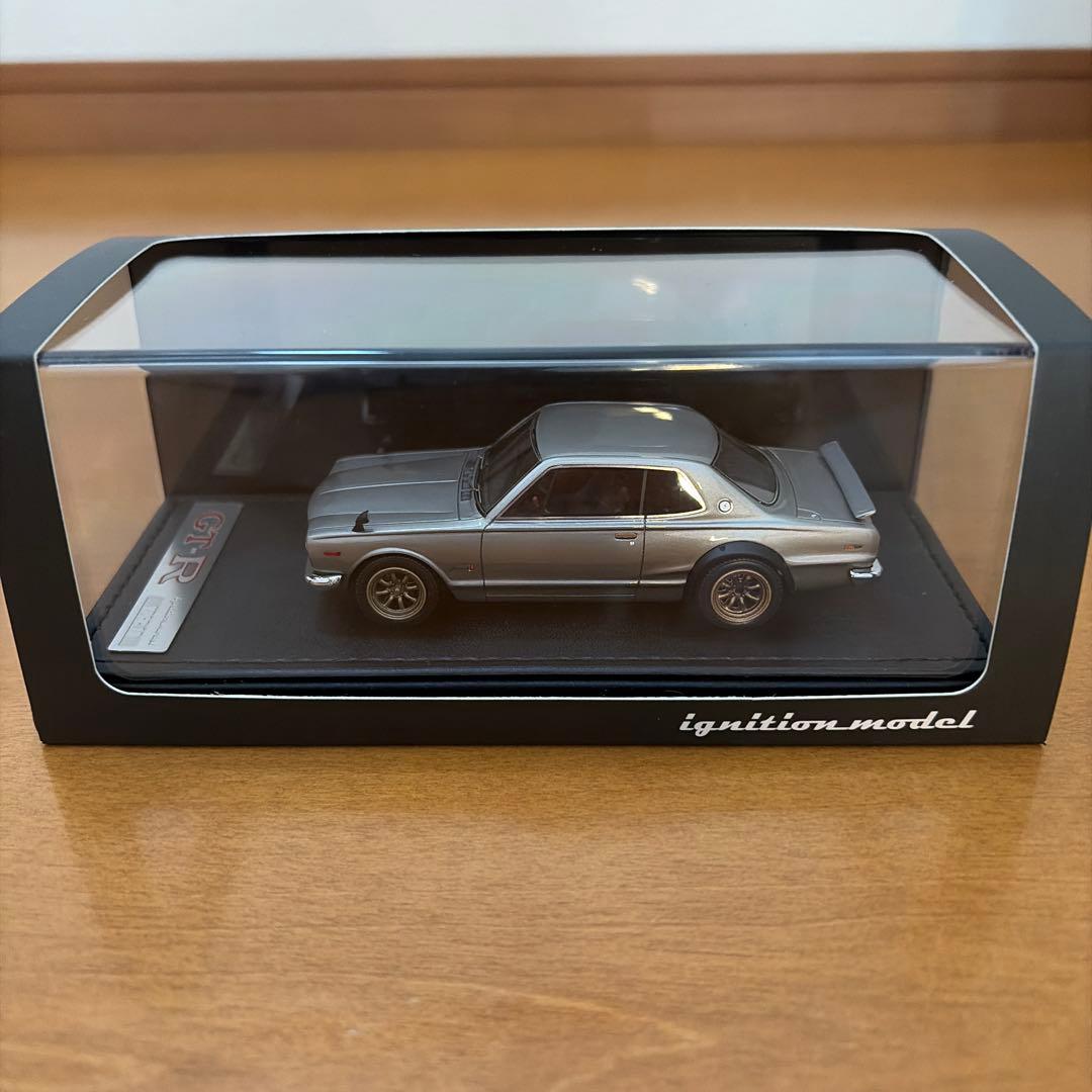 Nissan スカイライン 2000 GT-R シルバー 0013