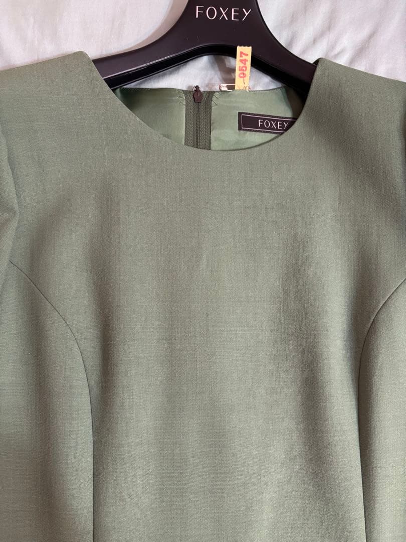 フォクシー 半袖 ひざ丈ワンピース 42