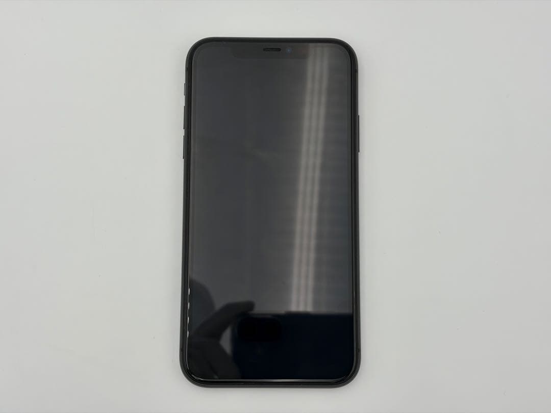 Apple iPhone 11 64GBブラック 本体【SIMロック解除済】