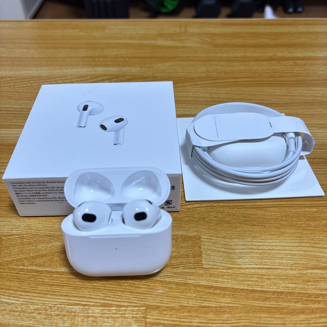 Air pods 第3世代　本体