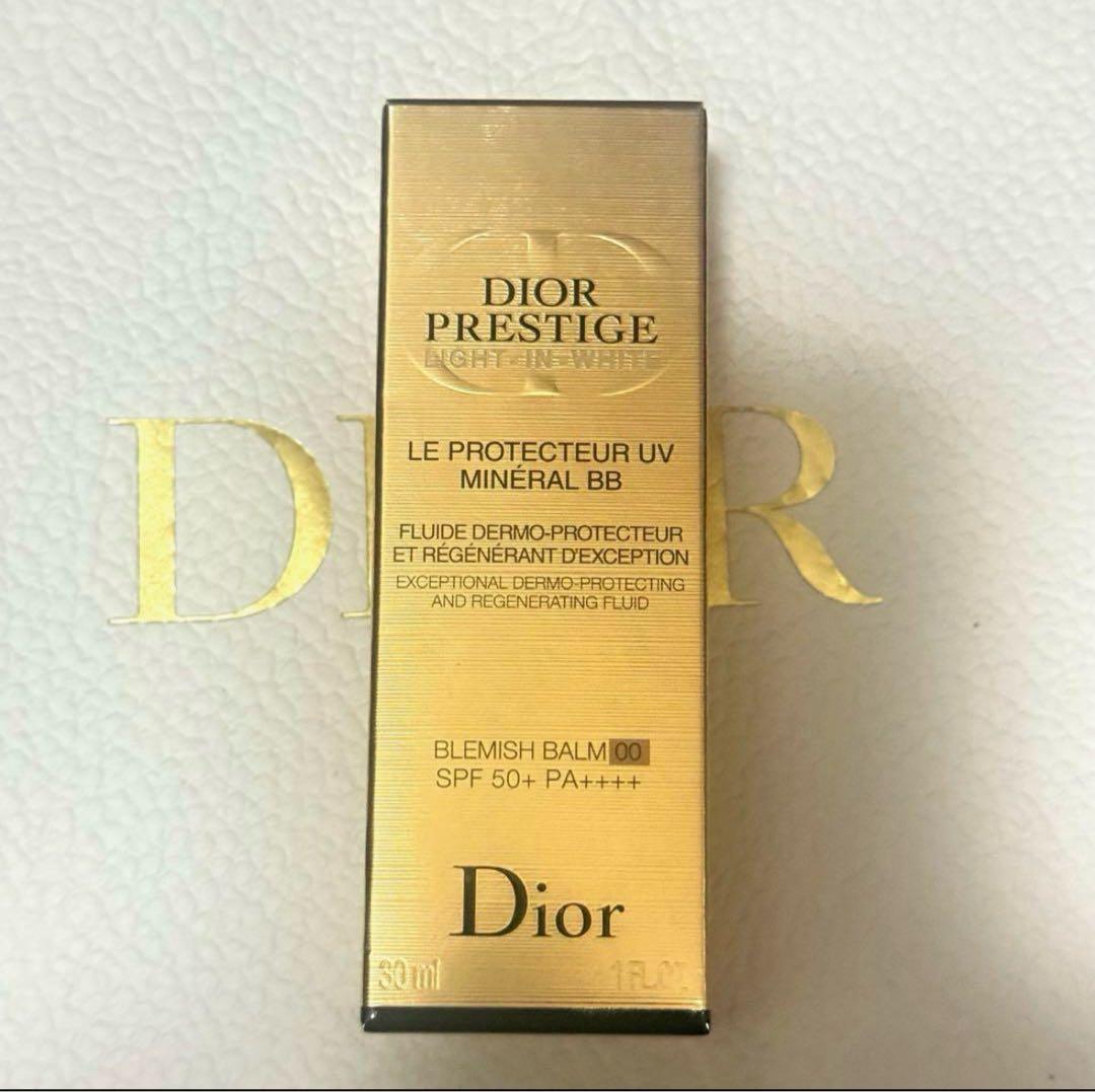 DIOR / 新品・未使用 プレステージホワイトルプロテクターUV ミネラルBB