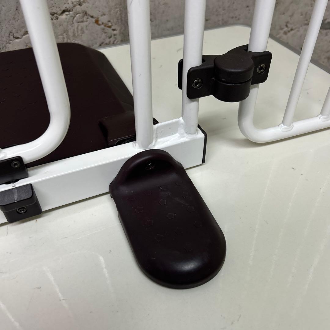 清掃済　美品　日本育児　ちょっとおくだけとおせんぼ　おくトビラS ベビーゲート