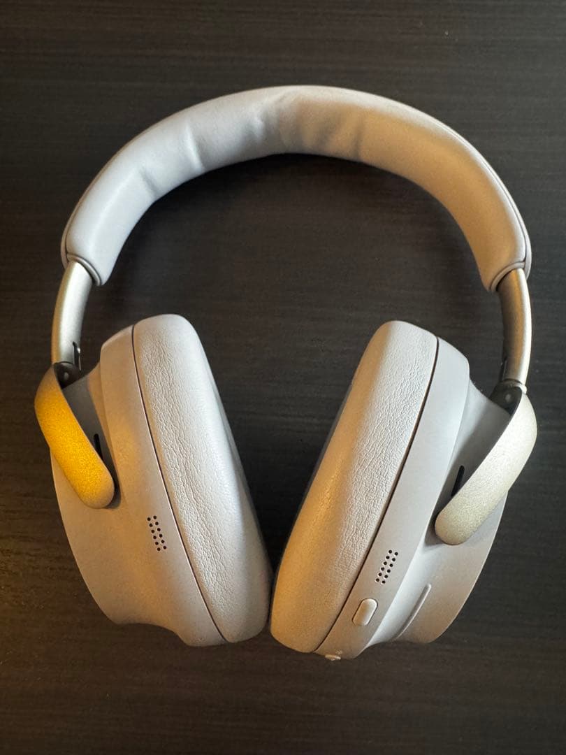 Bose QuietComfort Ultra ヘッドフォン サンドストーン色