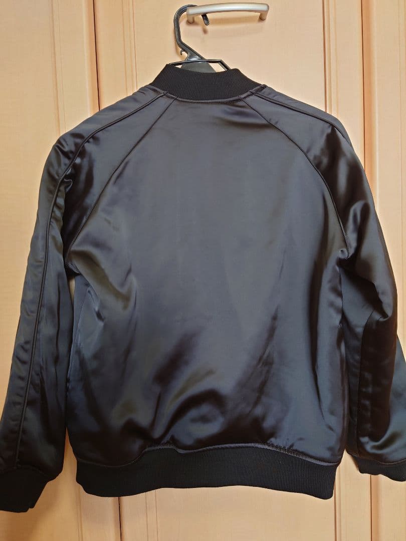 かおりん★ mmts 猫刺繍リバーシブルスカジャン レディース 黒