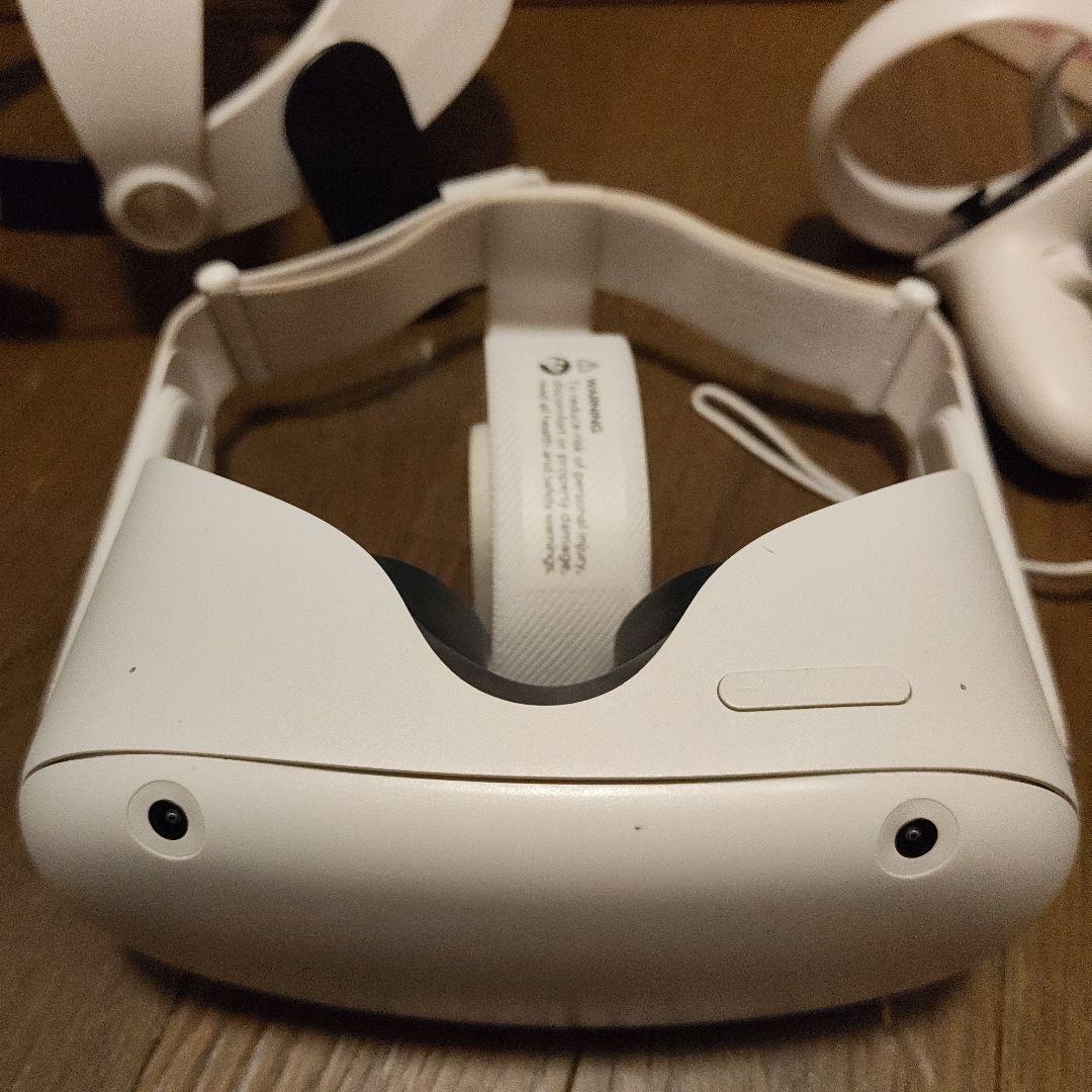  Quest 2 () ヘッドセットとジャンクコントローラー